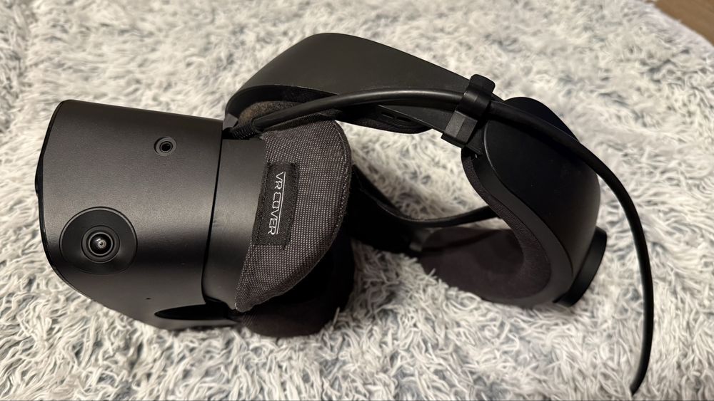 Oculus Rift S – stare foarte bună + 2 huse VR Cover