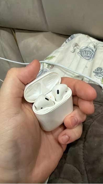 Apple watch  Air pods