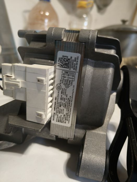 Мотор от стиральной машины