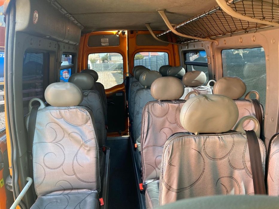 vand Renault Master Microbuz 16 locuri