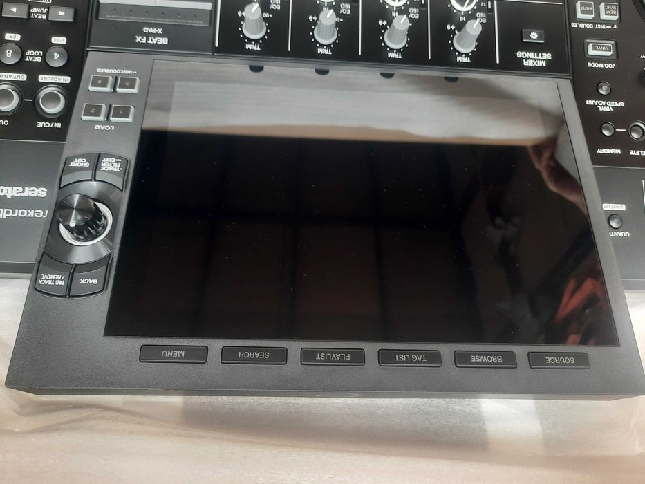 Продается Pioneer XDJ AZ