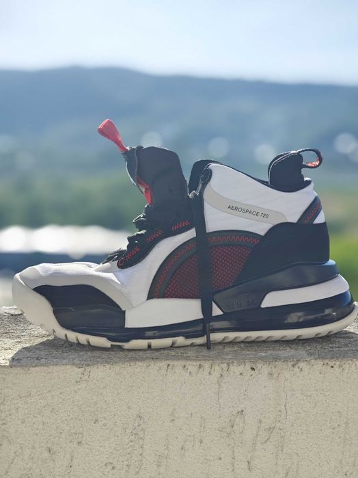 Adidasi Jordan Aerospace 720