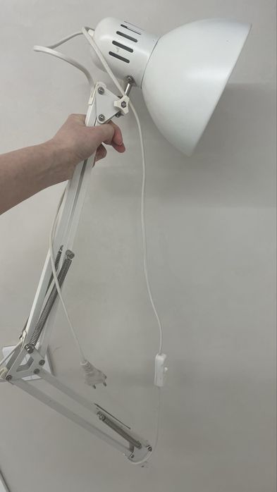 Лампа настольная