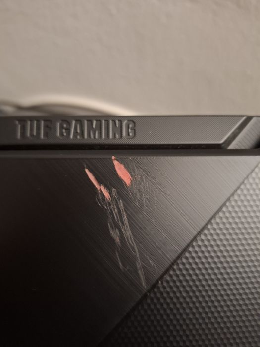 Laptop gaming ASUS TUF F17 – i5-10300H, GTX 1650 Ti, 16GB RAM, 512GB SSD, 17.3" 144Hz
