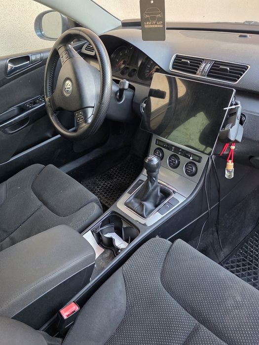Passat b6 2.0 tdi , manual 6 trepte