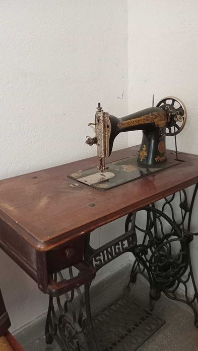 Maina de cusut Singer
