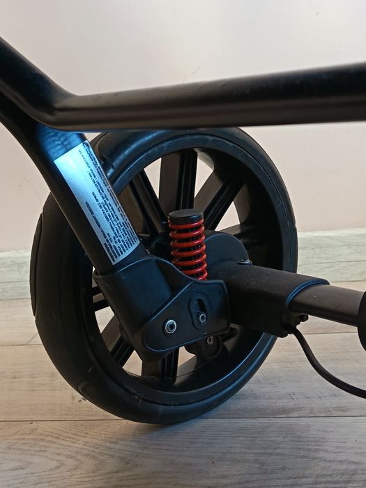 Бебешка количка за близнаци Dorjan