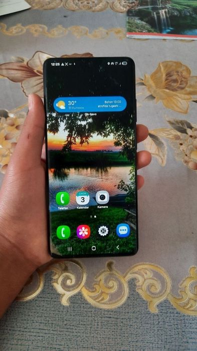 S 21 ultra + 5g.
