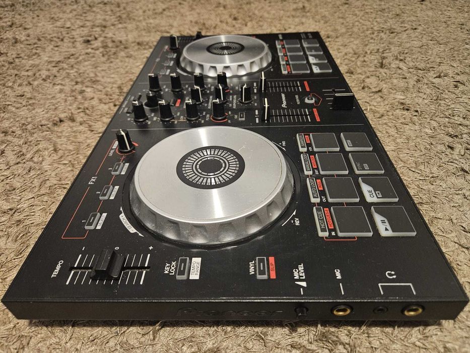 consola Pioneer DDJ-SB