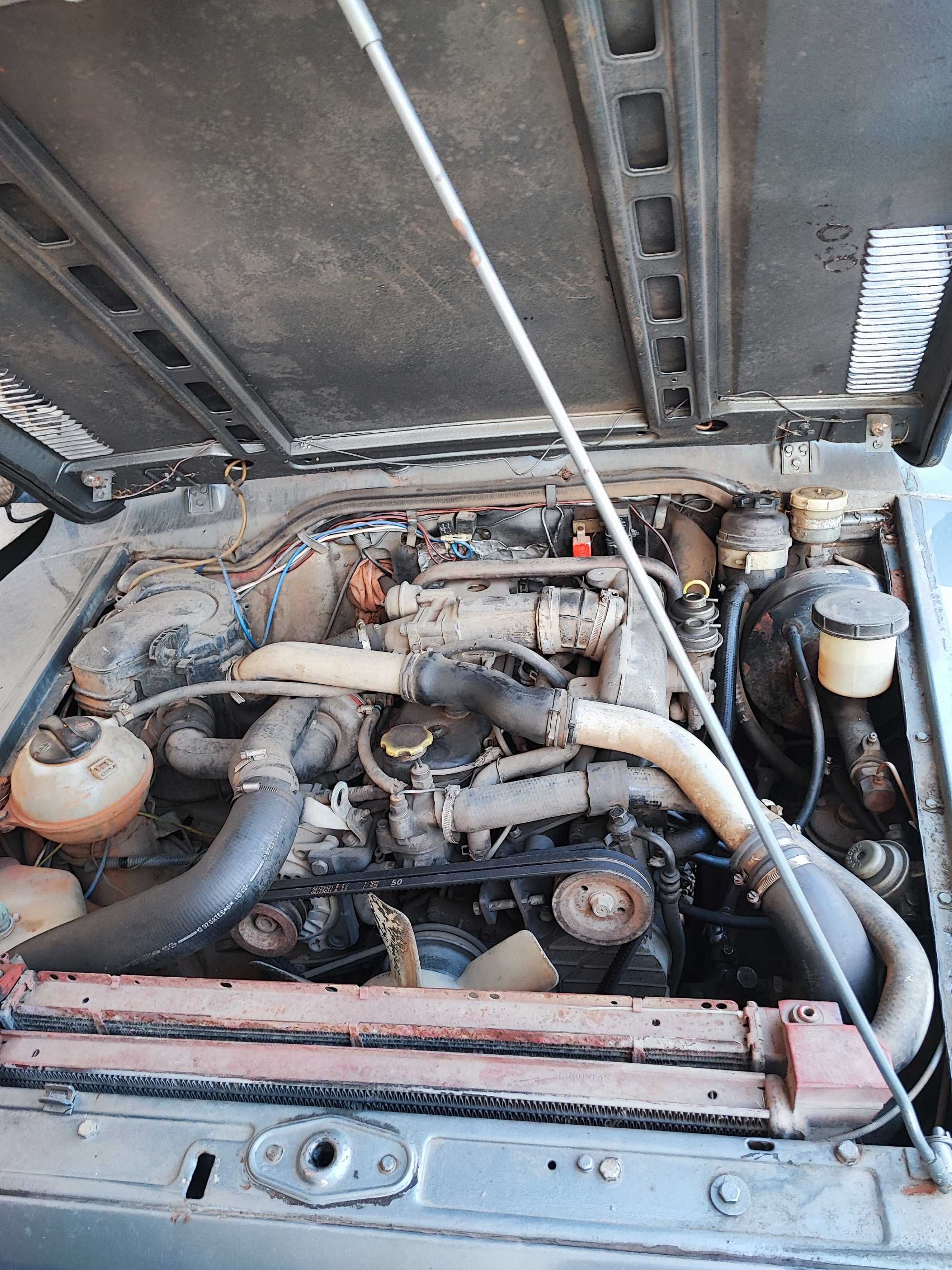 Vând ARO 243D an 2000 motor Isuzu.
