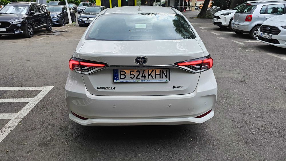 TOYOTA Corolla 2025 — imagine 3