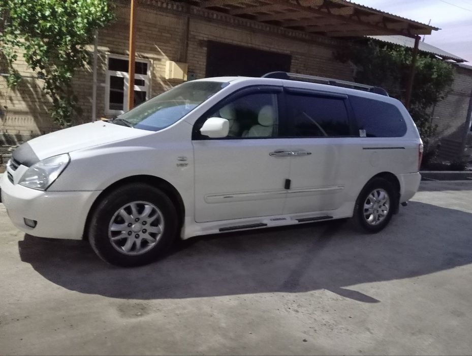 Kia Carnival 2007 — 2