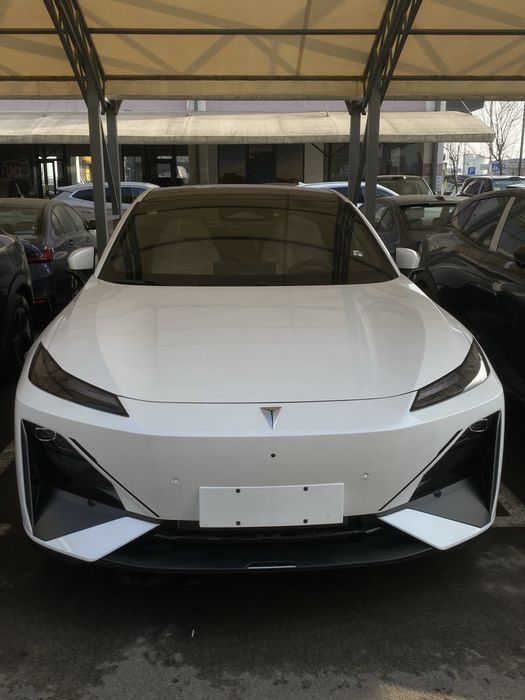 Deepal S07 215 Max Restayling