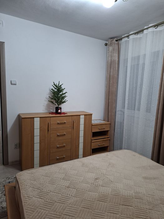 Apartament 2 camere de închiriat