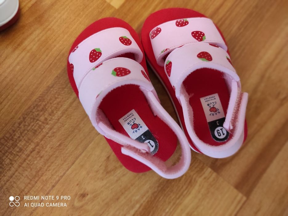 Sandalute fetiță de vara/plajă