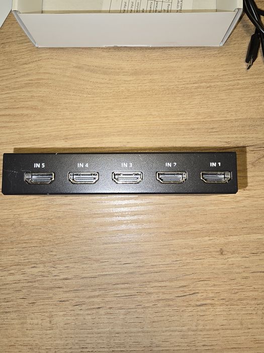 Hdmi суич с 5 порта и дистанционно 18Gbps HDR 4K HDMI 2.0