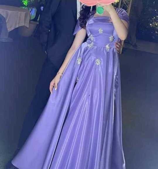 Платье женское, вечернее.