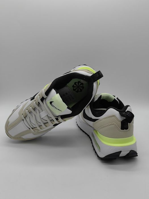 Nike Air Max Dawn
