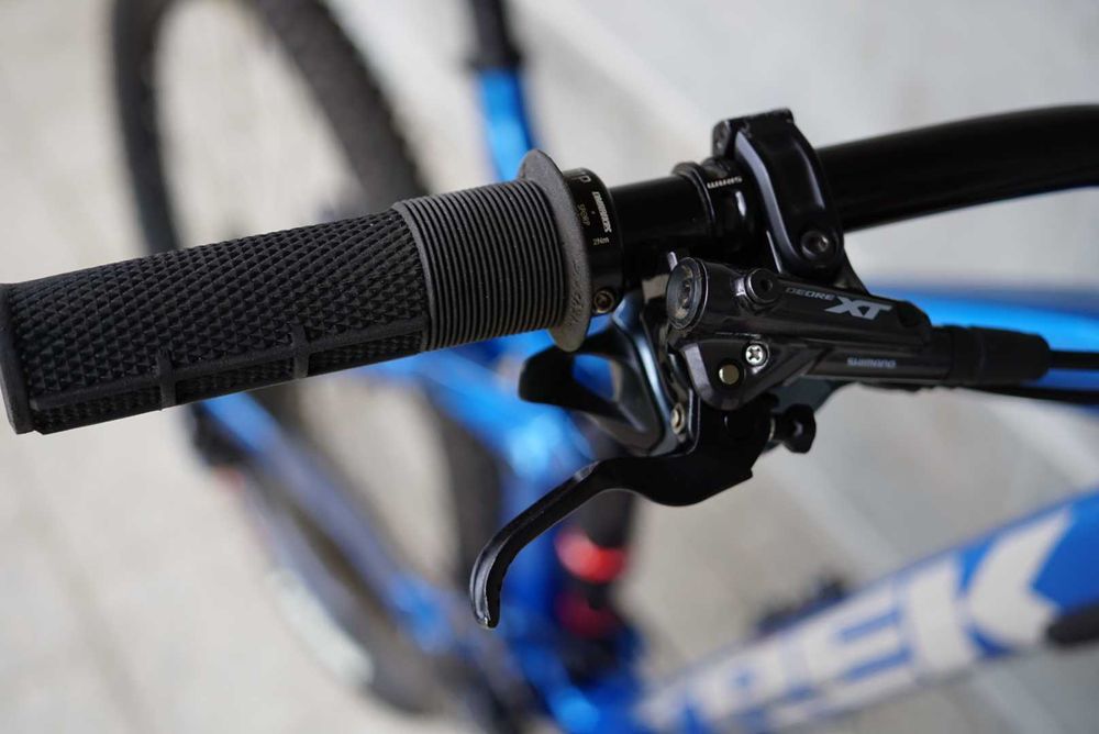 Продаден/TREK Slash 8 29' *Lyrik Ultimate/Shimano XT/Sram GX*