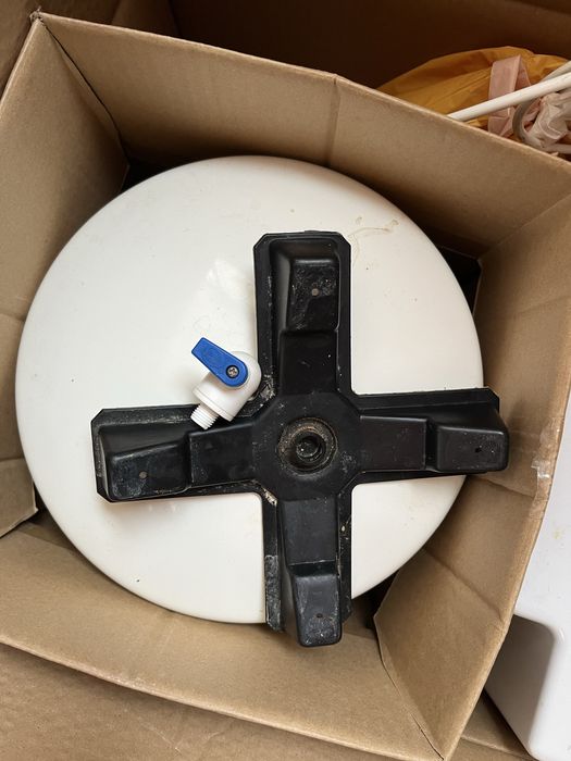 Aura су тазартқыш сатылымда