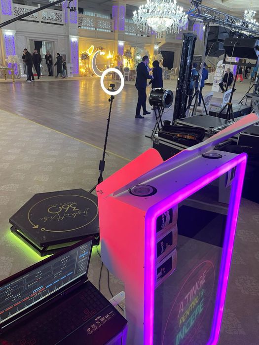 Platformă video 360 + Oglindă foto magică + Bar mobil premium