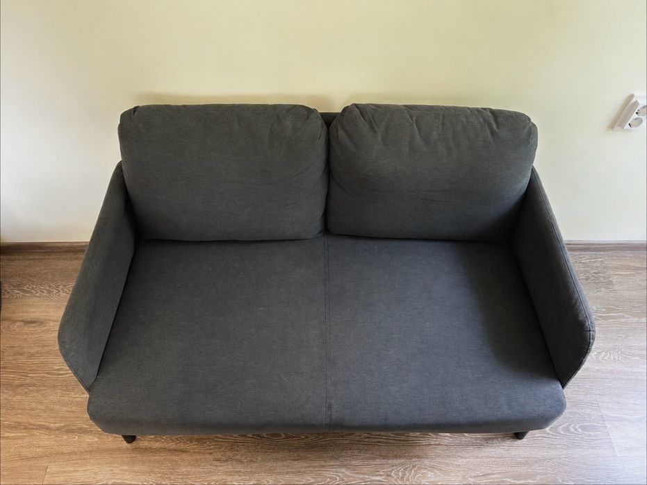 Двуместен диван / IKEA GLOSTAD / сив