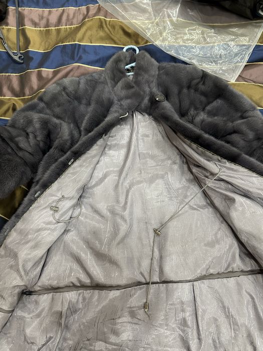 Продам норковую шубу