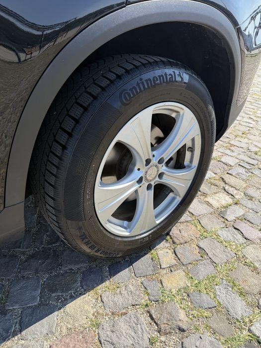 Mercedes Benz GLC300 2.0 245CP