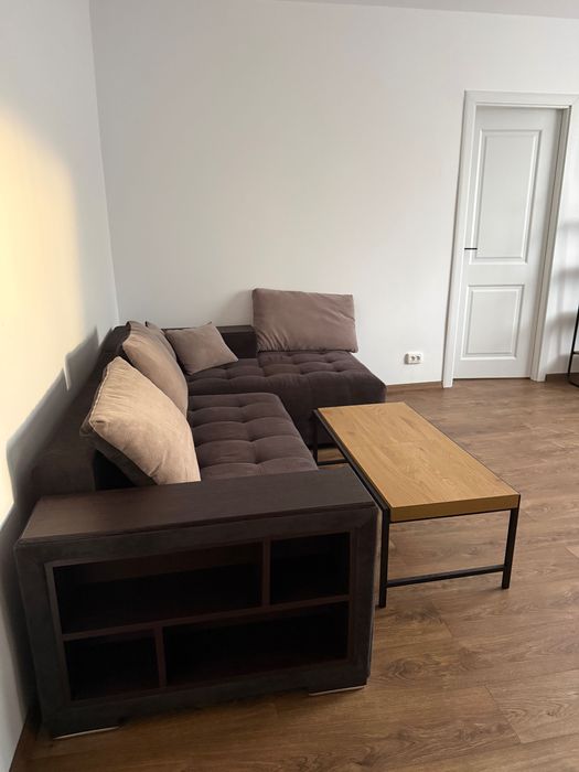 Apartament de închiriat