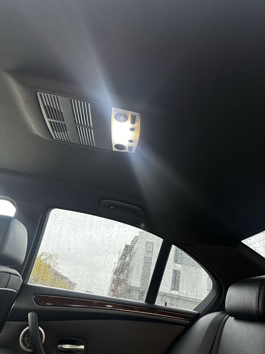 Vând BMW E60 M pachet 2.0 Individual ,foarte dotat.