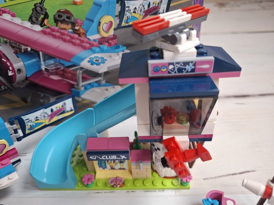 Lego - Самолетна обиколка