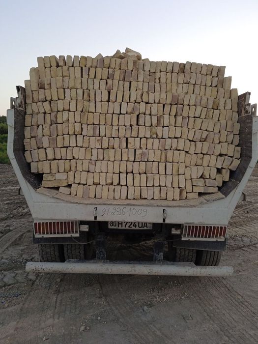 Pishgan gisht sotiladi