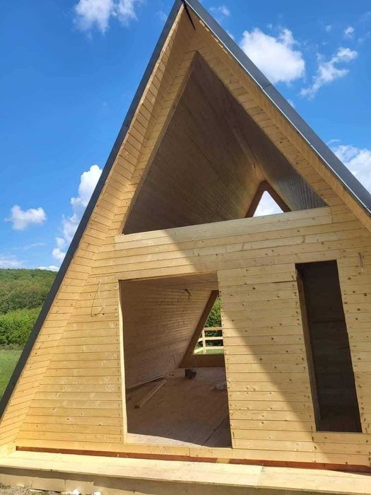 Vand casa modulara tip A frame, case pe structura metalica, pret promotional
