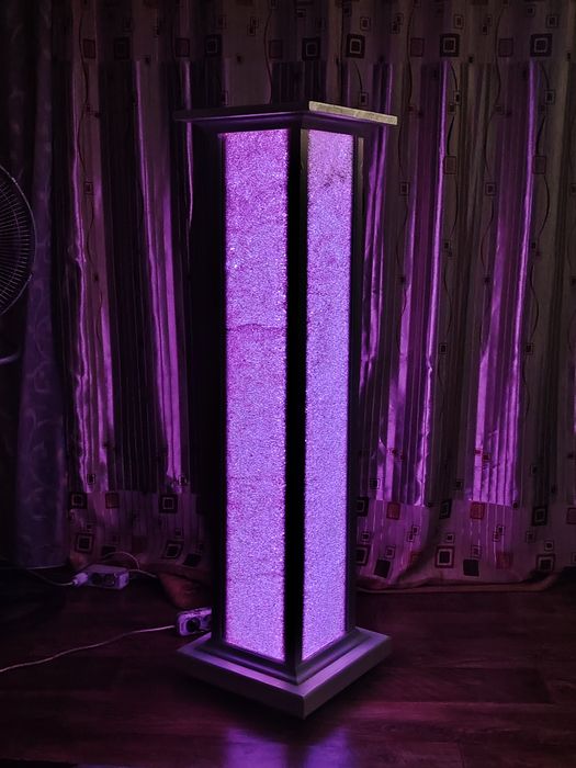 Светящая башня, подставка