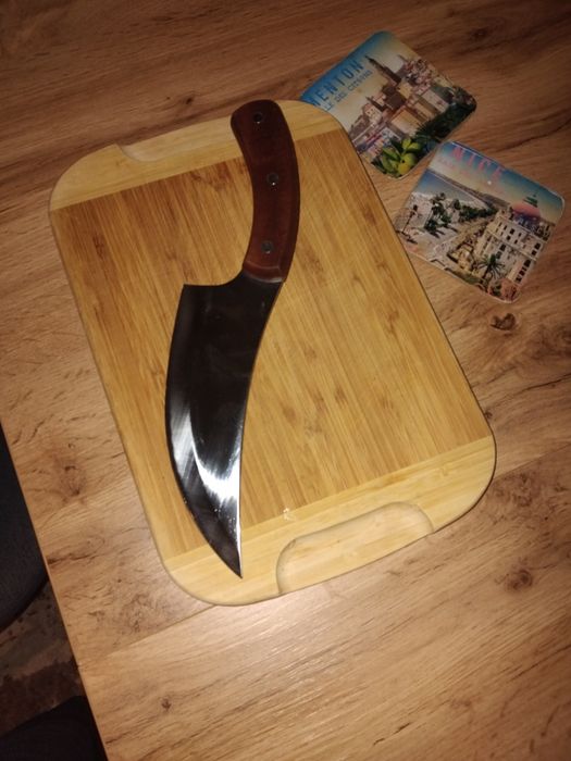 Нож ловджийски много остър