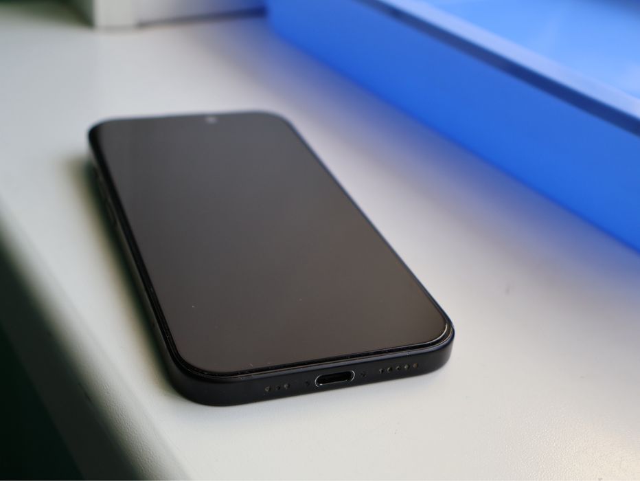 Iphone 15 , 256 black