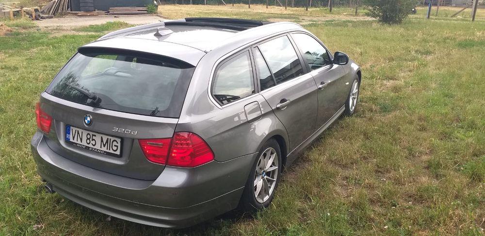 BMW Seria 3 -2011 Proprietar- Distribuție noua