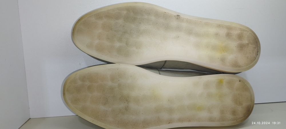 Продаю, мужскую обувь из чистой кожи!