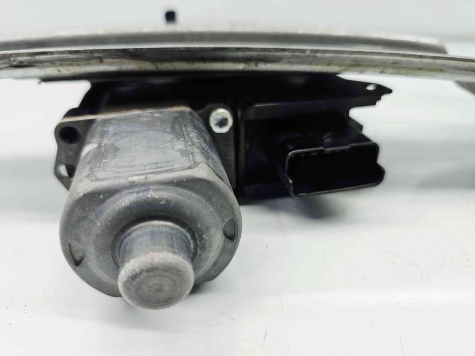 Macara electrica geam dreapta fata Peugeot 2008 [Fabr 2013-prezent]