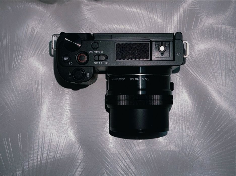 Sony ZV-E10 KIT 16–50mm