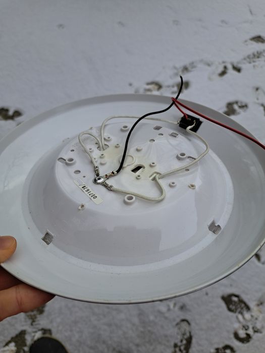 лампи 12 волта за каравана / кемпер и др.