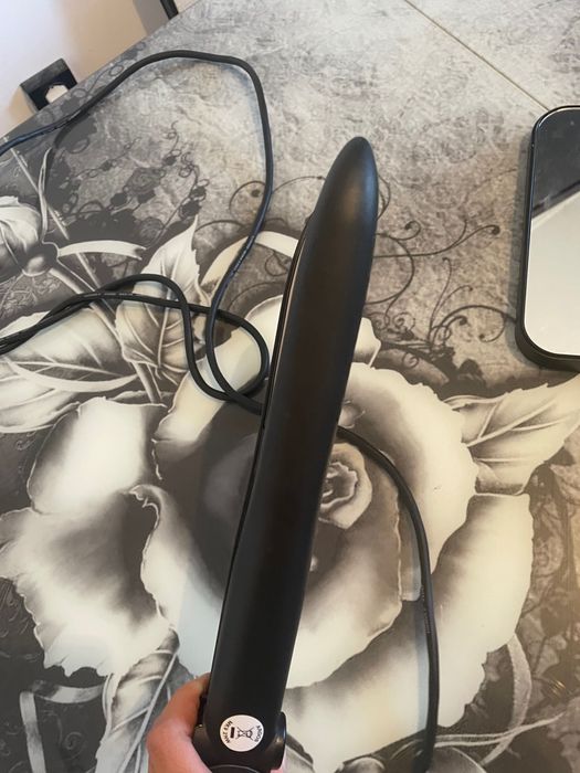 Преса за коса за исправяне и накъдраване