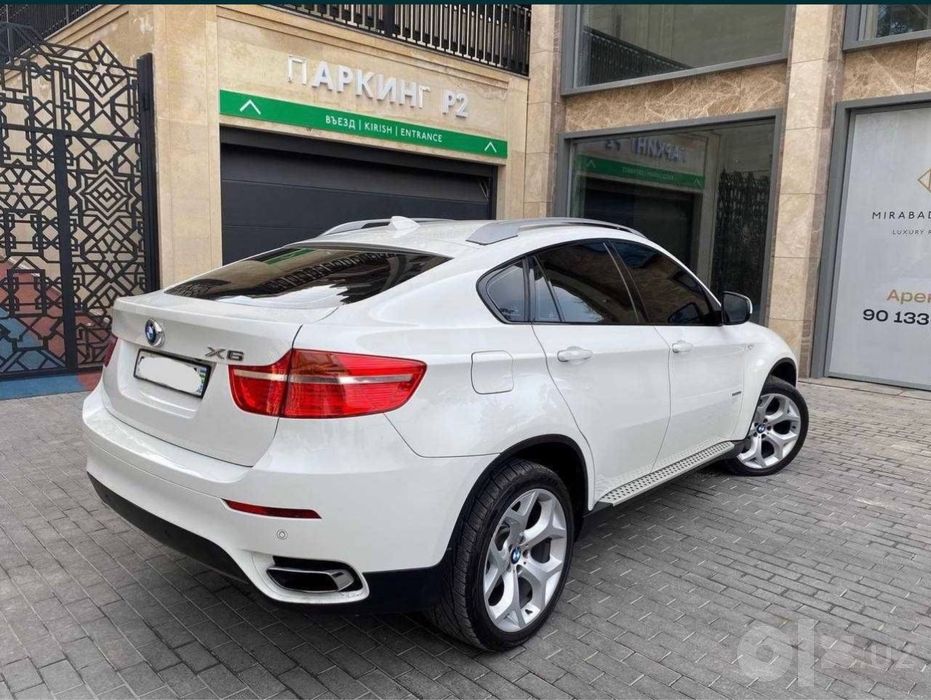 BMW X6 5.0 xdrive 2011года