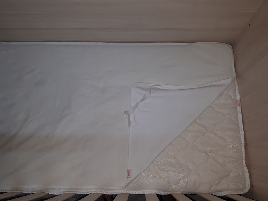 Бебешка  кошара за бебе