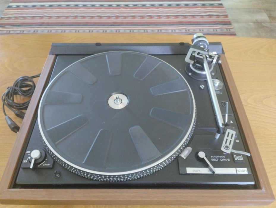 Грамофон внос от Германия