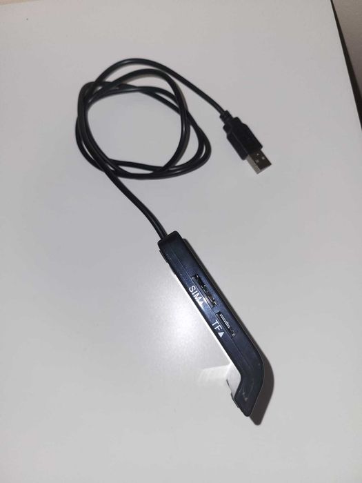Cititor de carduri pentru buletin cu cip electronic CEI
