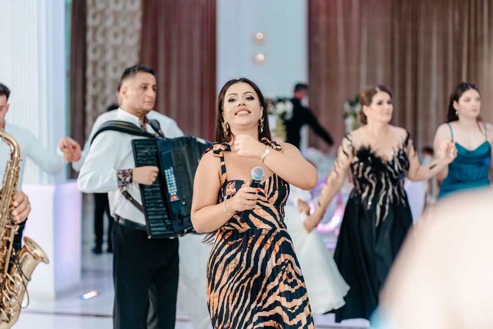 Formatie Nunta Botez Saxofonist Dj