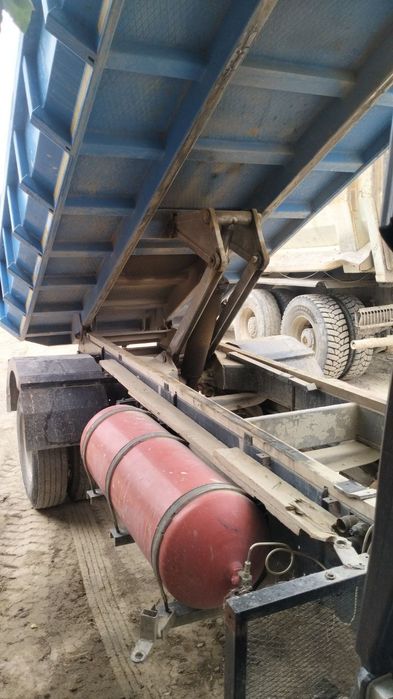 Продается исузи самасвал isuzi сотилади