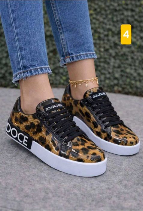 Adidași damă, modele noi