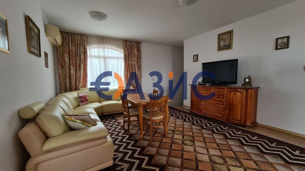 Продава се Тристаен апартамент в Ахелой - 164 кв.м за 528 €/кв.м - Снимка #5